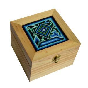Boîte en bois d'art Huichol