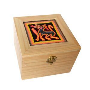 Boîte en bois d'art Huichol