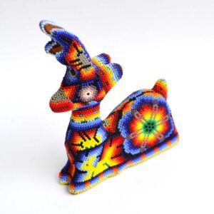 Cerf perlé Huichol