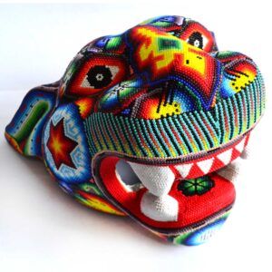 Tête de jaguar perlée Huichol – Pouvoir et esprit ancestral