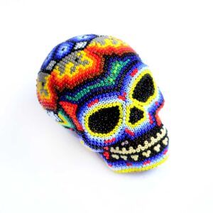 Crâne perlé Huichol – Une fusion sacrée d'art et d'esprit