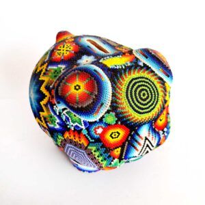 Tirelire en perles Huichol